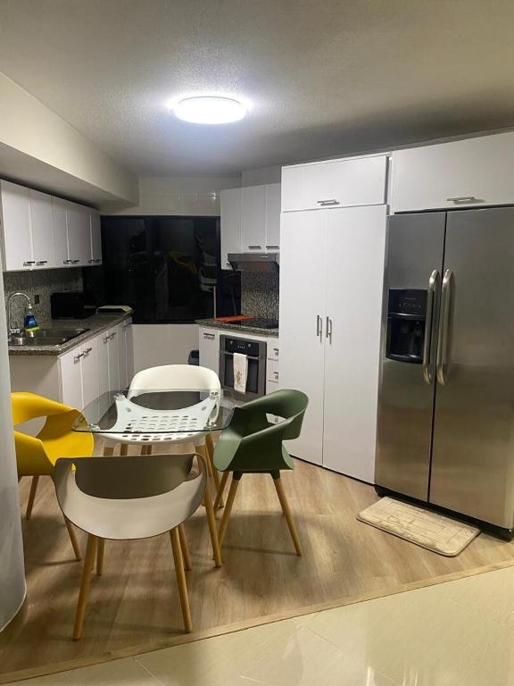 Hermoso Apt remodelado en La Florida – 2H 2B