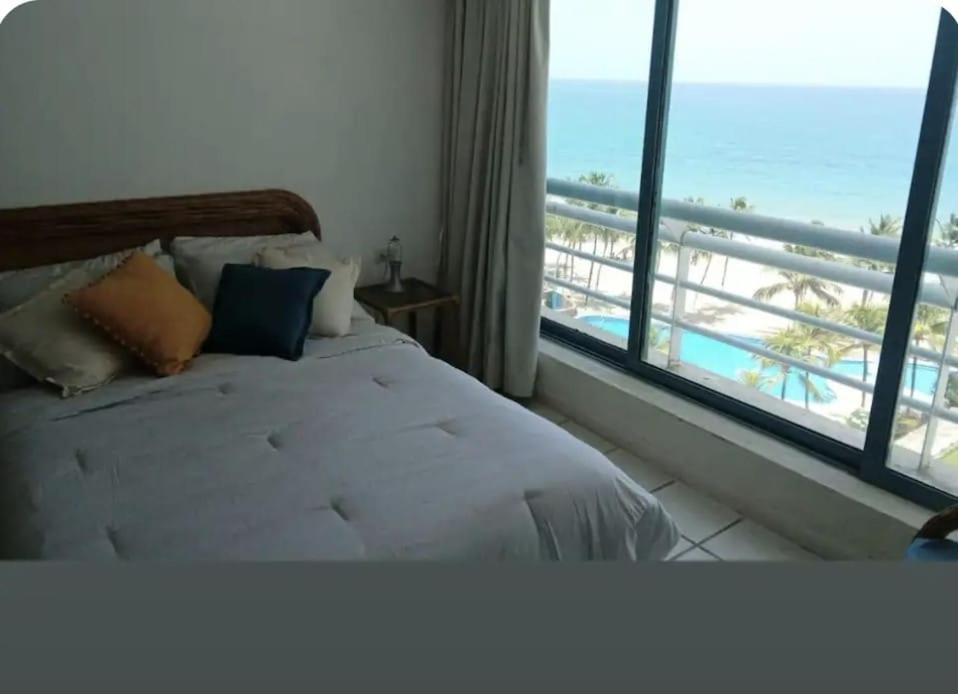 Maravilloso apartamento frente al mar